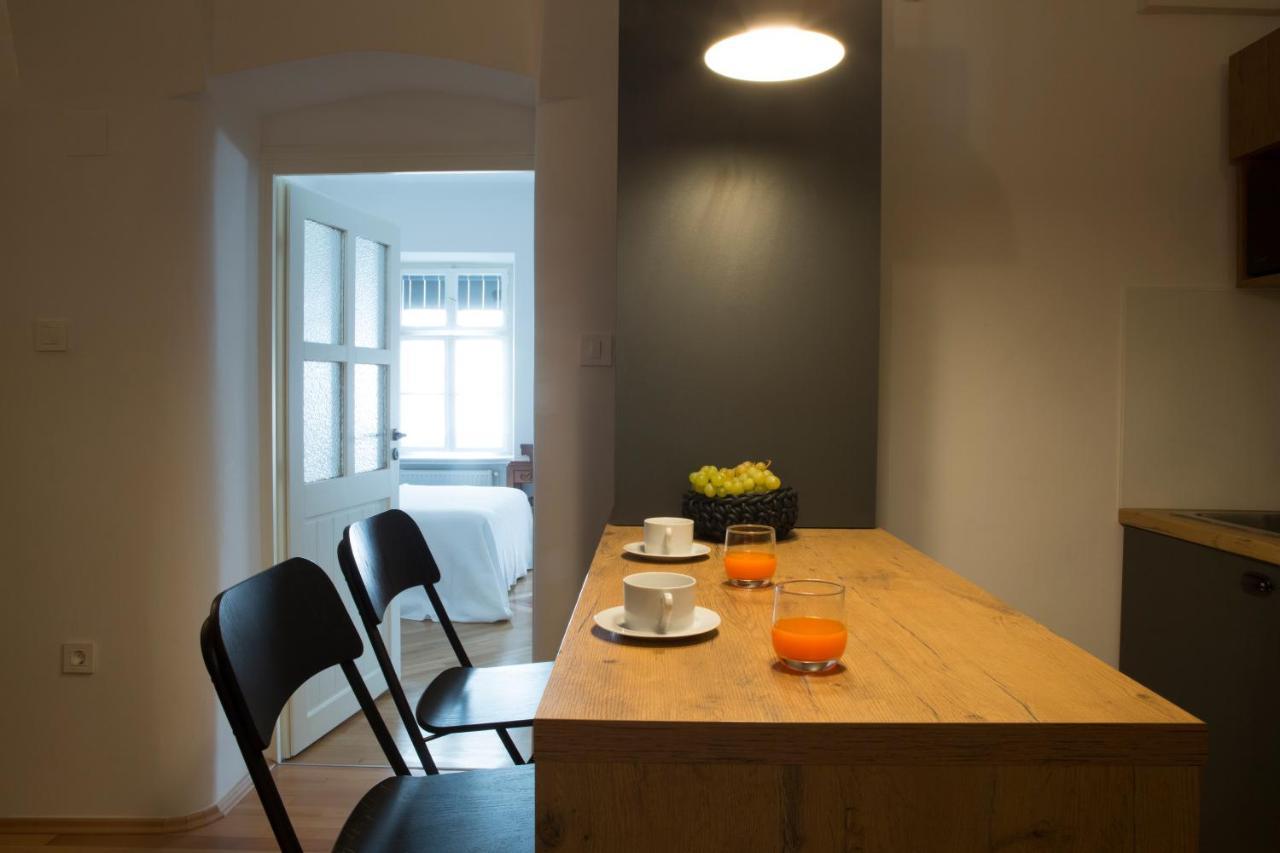 Apartment Jasmin Zagreb Exterior photo